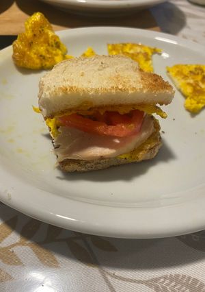 Una foto de Sándwich Tricolor