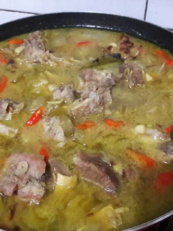 Langkah Gampang Menyiapkan Resep Asem asem iga sapi yang Bikin Ngiler
