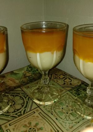 Una foto de Cremita de naranja y vainilla