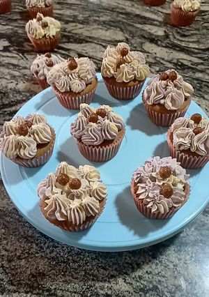 A picture of Light chocolate cupcakes.