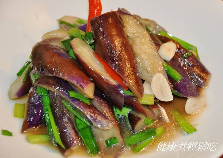 金箔的健康煮發表的韭菜炒茄子食譜 Cookpad