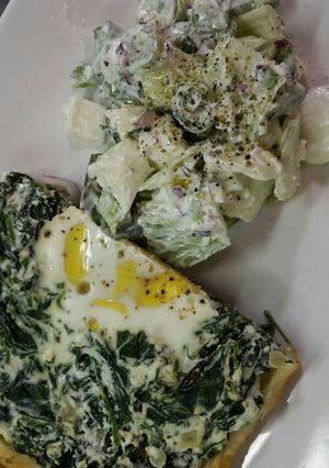 A picture of Spinach and ricotta fluffy pie.