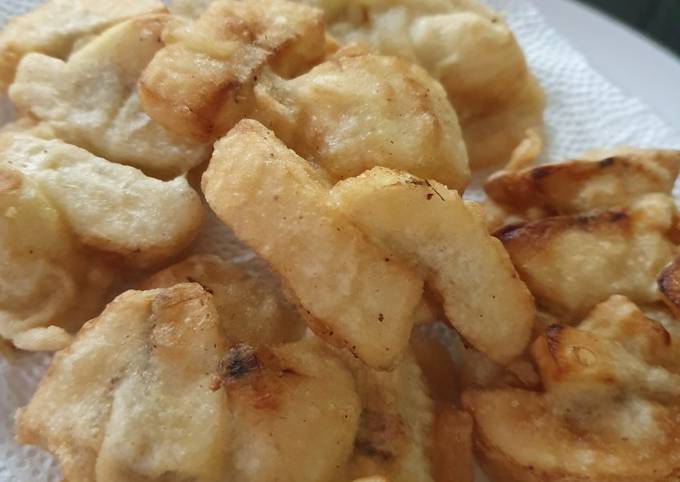 Pisang Goreng Renyah (Crispy Banana Fritter)