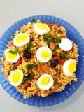 Macarrão parafuso com salsicha e repolho