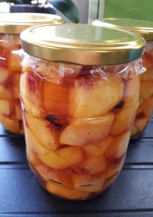 Fűszeres őszibarackbefőtt recept fotója