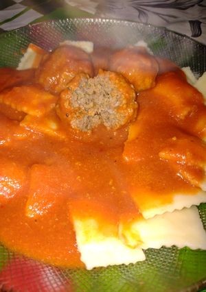 Una foto de Albóndigas en salsa 🍝