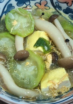 Foto resep Sup Oyong Jamur Shimeji ▪︎
