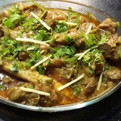 A picture of Mutton black pepper karahi.