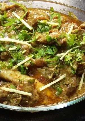 A picture of Mutton black pepper karahi.