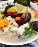 Canh bắp cải sườn non nấm đông cô