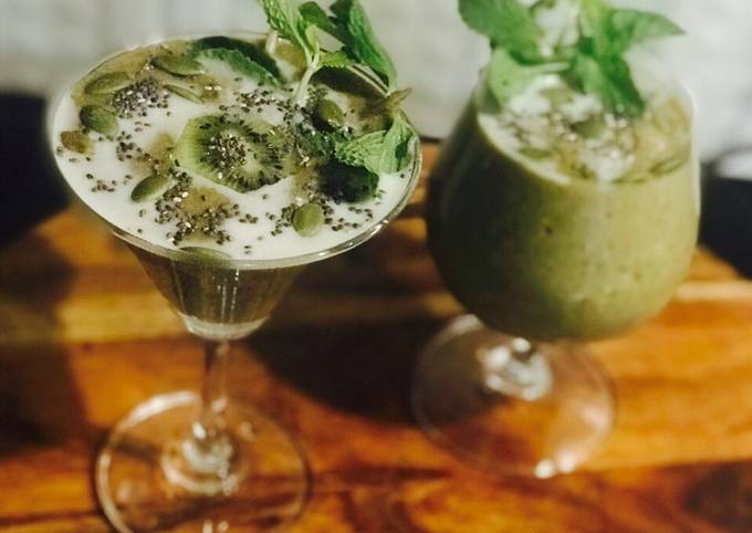 Apple-Banana Kiwi Chia Oats & Matcha-Smoothie Vegan Recipe by Anamika  Banerjee - Cookpad