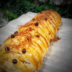 Strudel Pisang Kepok রেসিপির প্রধান ছবি
