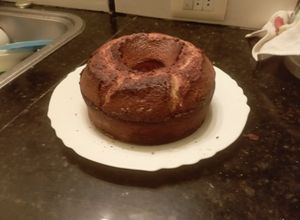 Una foto de Budín de naranja casero fácil 🍊🍊🍊😋😋
