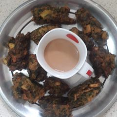 A picture of Spinach pakoda.