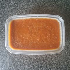 A picture of Scotch Bonnet Tomato mild Chilli Carrot Curry.