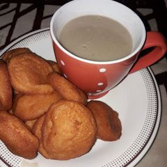 A picture of Tamarind pap and beans cake😗.