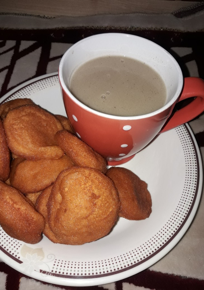 A picture of Tamarind pap and beans cake😗.