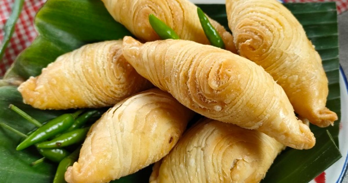 Puff Pastel isi Bihun (1042)