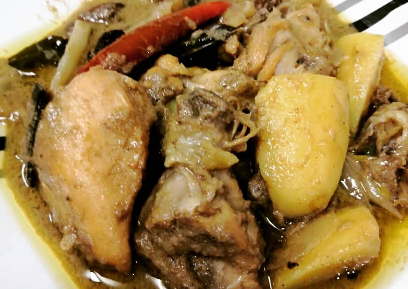 Ayam bakar dengan kurma