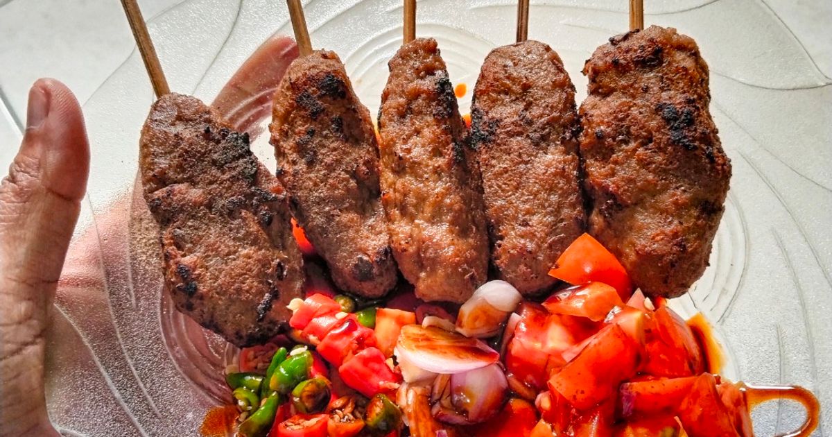 Sate buntal kambing