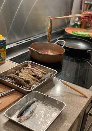 A picture of 🐟 Anchovy fritto - fried anchovy.