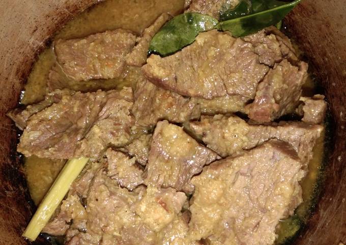 Ternyata begini loh! Resep bikin Daging sapi bumbu kuning  gurih