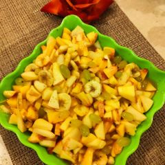 A picture of Fruit chaat.
