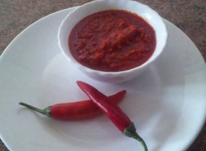 Una foto de Como hacer salsa picante (tipo harissa)/comida de Marruecos