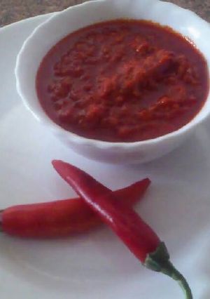 Foto principal de Como hacer salsa picante (tipo harissa)/comida de Marruecos