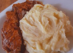 Una foto de Puré de papas con batidora