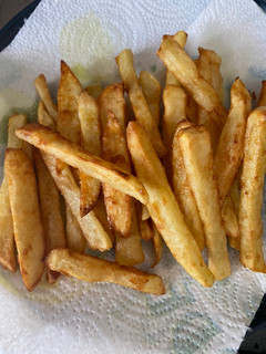 Una foto de Papitas fritas crujientes