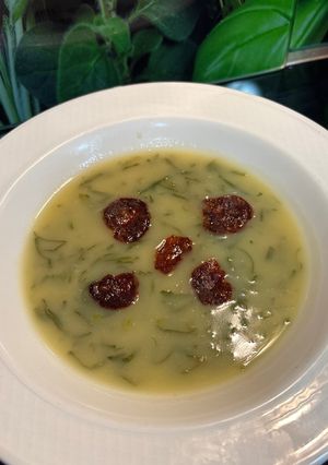 Una foto de Caldo Verde Portugués