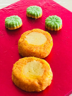 A picture of Carrot and Almond swiss roll.