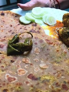 সব্জী পরোটা (Sabji paratha recipe in bengali) রেসিপির প্রধান ছবি