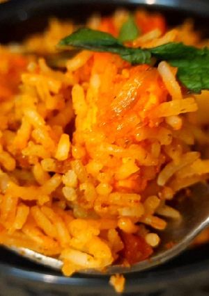 A picture of Paneer tikka biryani.