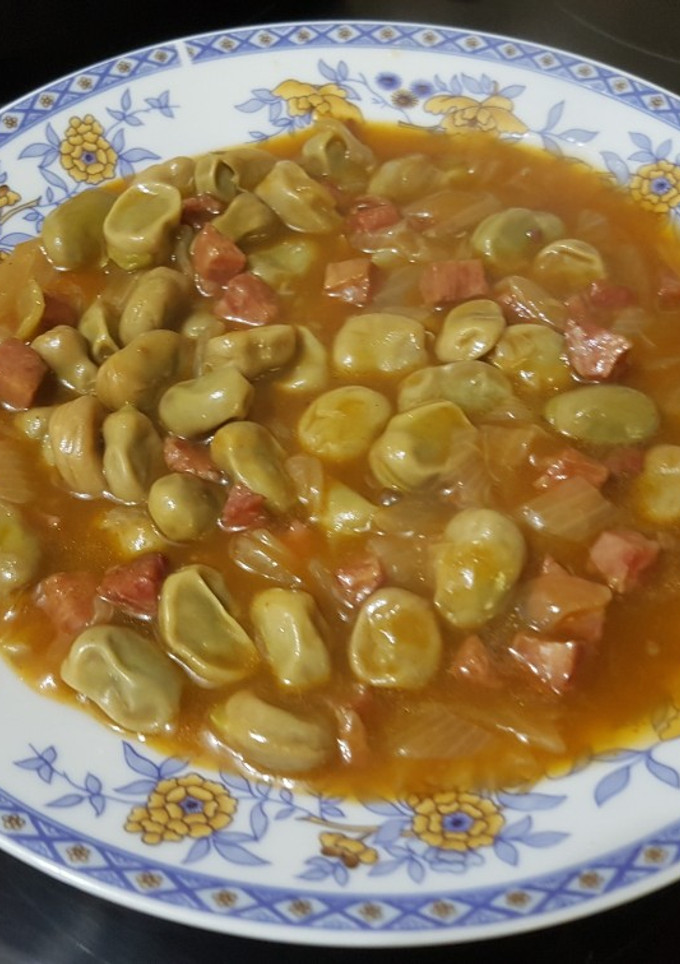Una foto de Cazuela de habas