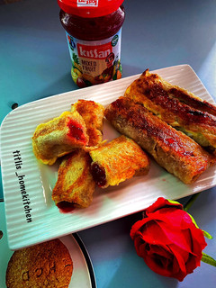 A picture of Jammy French Toast Cigar Roll.