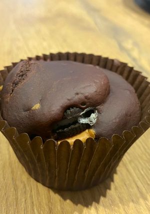 A picture of Vegan oreo muffins.