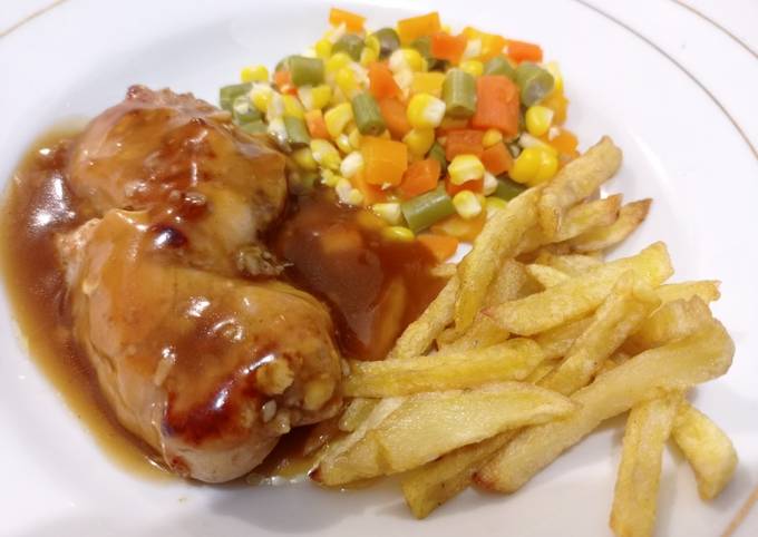 Cara Gampang Membuat Steak ayam yang Bisa Manjain Lidah