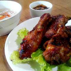 A picture of Ayam bakar Solo.