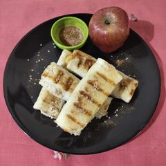 A picture of Apple cinnamon bread rolls.