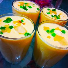 A picture of Mango shake.