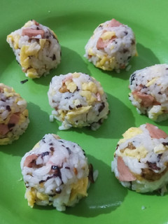 Foto resep Jumeokbap (Nasi Kepal Korea)