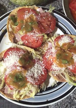 Una foto de Tostadas de jamón