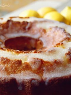 Foto de Bolo de Limoncello e Nozes