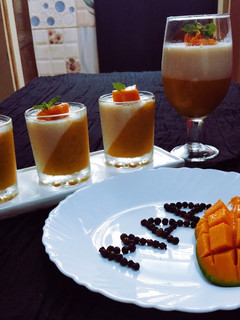 ম্যাঙ্গো পান্নাকোটা (mango panna cotta recipe in Bengali) রেসিপির প্রধান ছবি