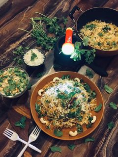 જૈન વેજ દમ બિરીયાની (Jain Veg Dum Biryani Recipe In Gujarati) રેસીપી મુખ્ય ફોટો