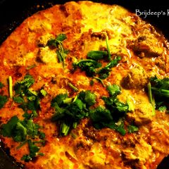 A picture of Butter Chicken with a Twist.