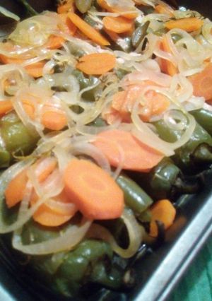 A picture of Jalapeño Peppers Stuffed with Tuna and Mayonnaise.