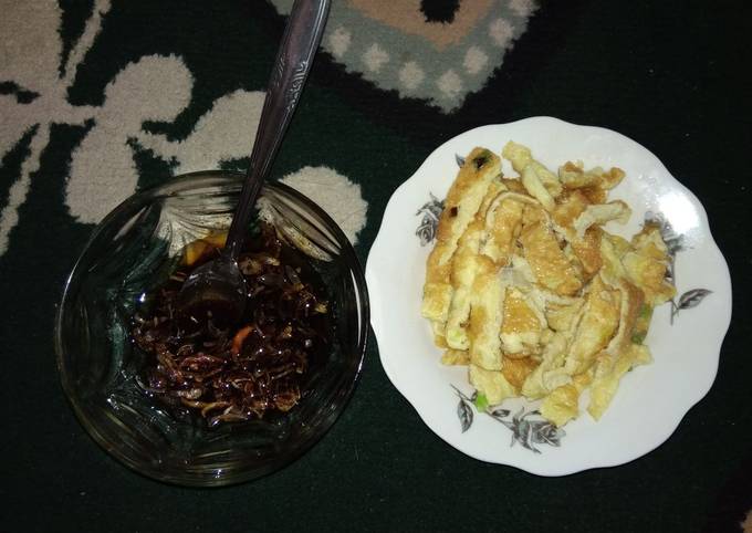 Cara Gampang Menyiapkan Telur dadar dan sambal kecap yang Bikin Ngiler